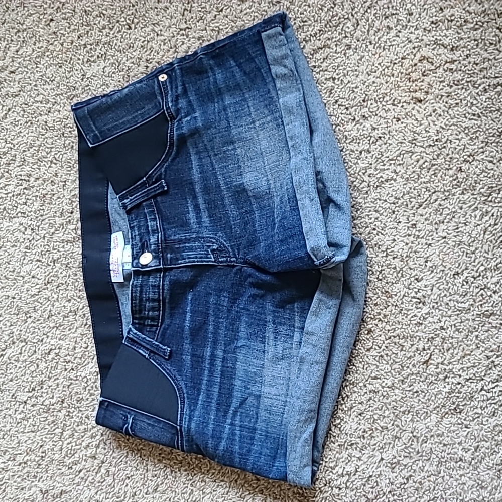 Maternity midi shorts by Isabel sz 8 Denim